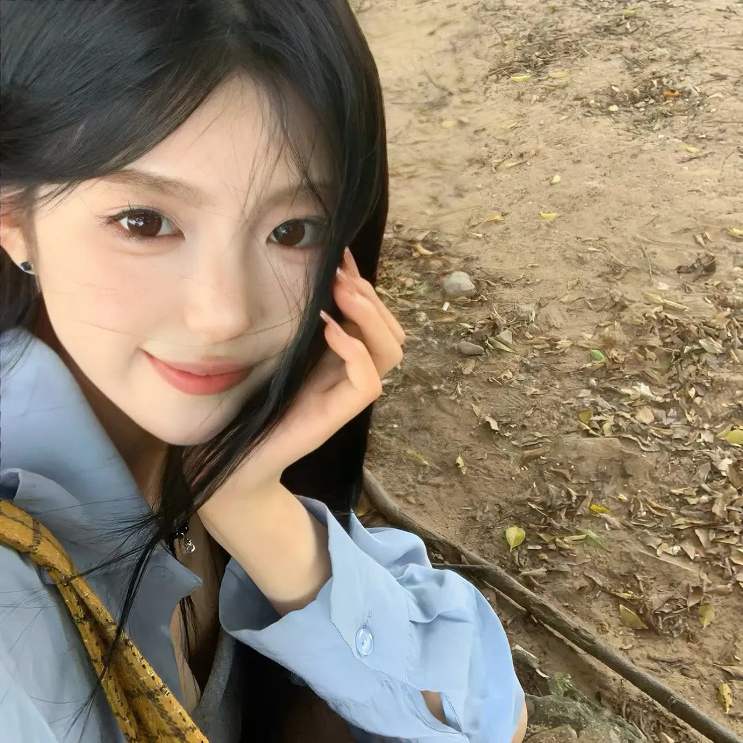 绝对控制海报